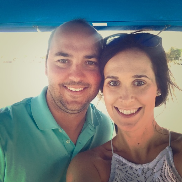 Meet your Posher, Lauren - Picture 1 of 1